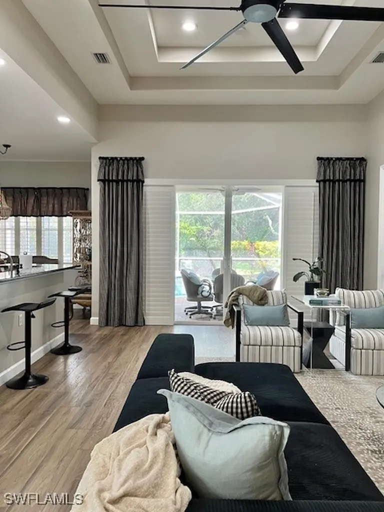 3411 Sandpiper Way Naples FL 34109