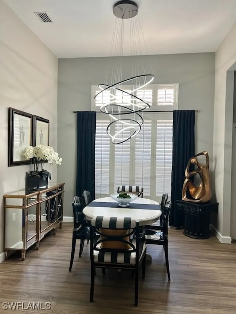 3411 Sandpiper Way Naples FL 34109