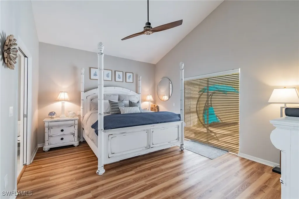102 Palm Frond Court Naples FL 34104