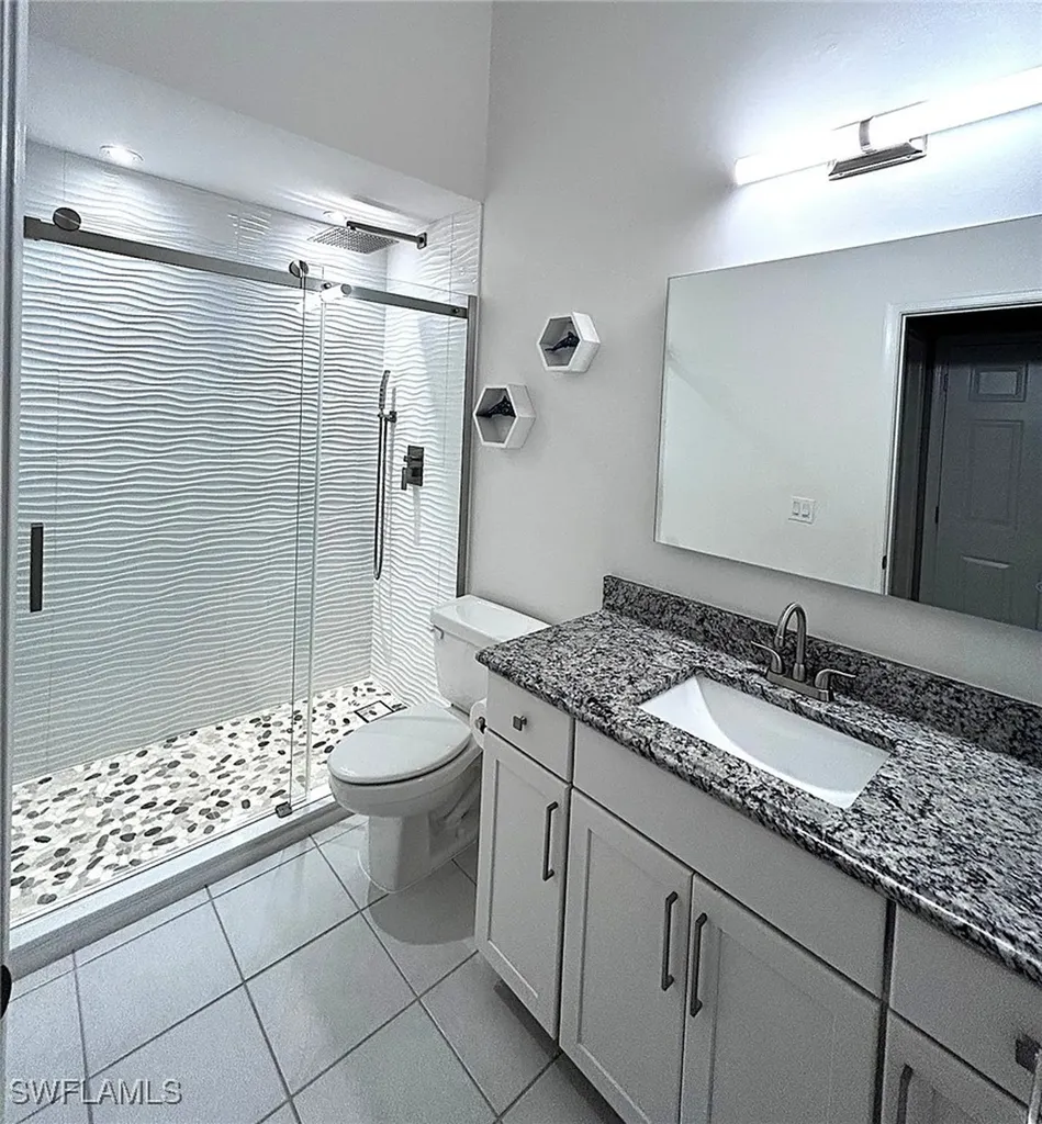 102 Palm Frond Court Naples FL 34104
