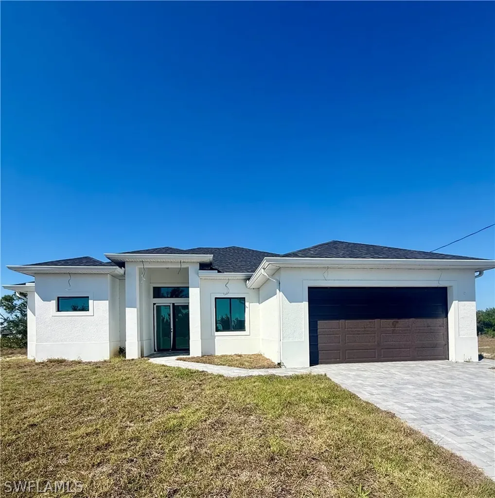 31 NW 19th Terrace Cape Coral FL 33993