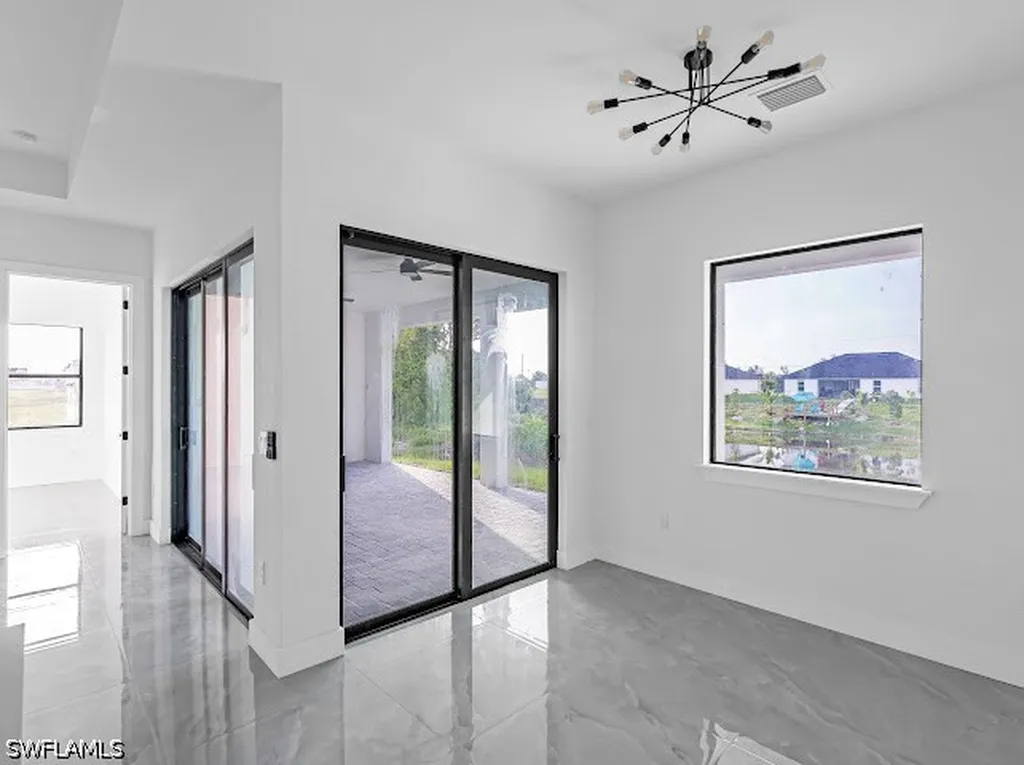 31 NW 19th Terrace Cape Coral FL 33993