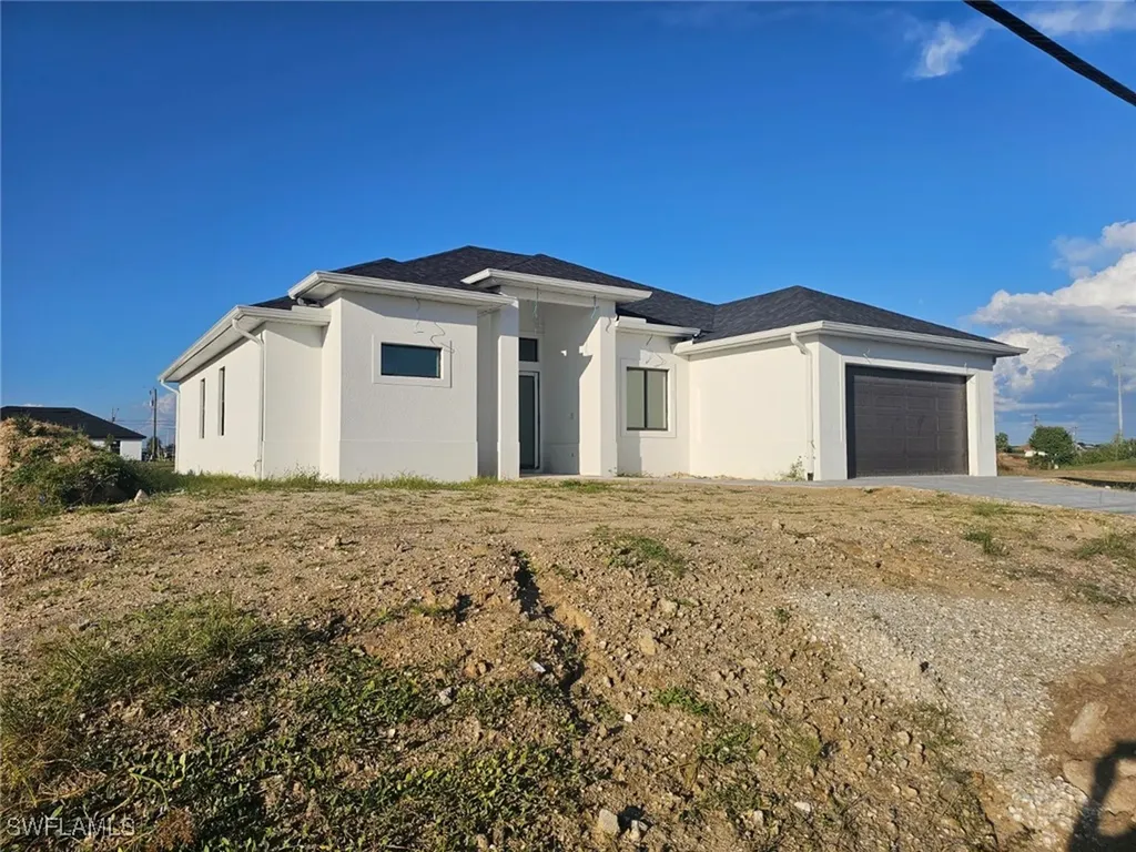 31 NW 19th Terrace Cape Coral FL 33993