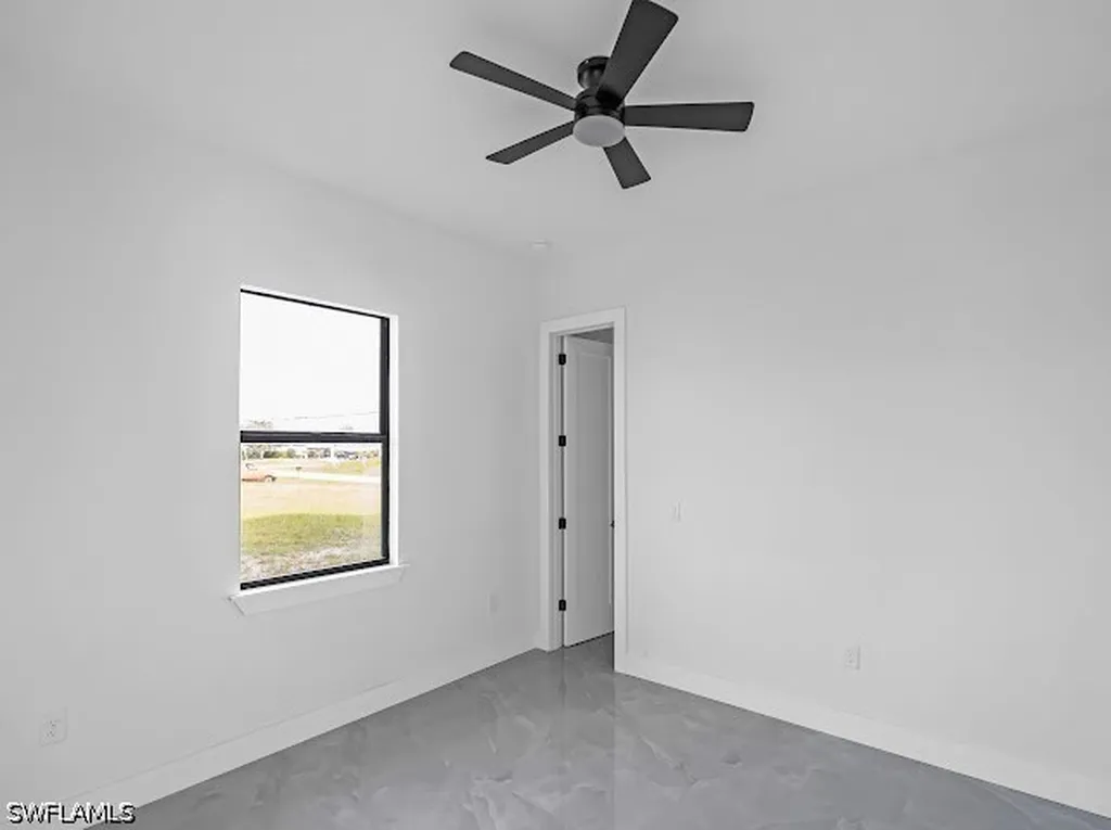 31 NW 19th Terrace Cape Coral FL 33993