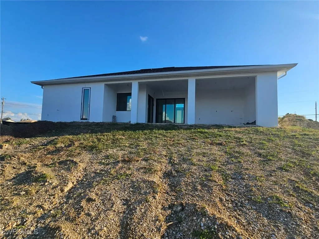 31 NW 19th Terrace Cape Coral FL 33993