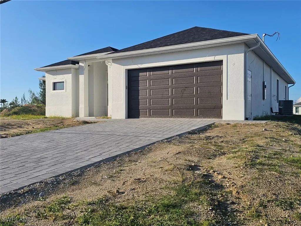 31 NW 19th Terrace Cape Coral FL 33993