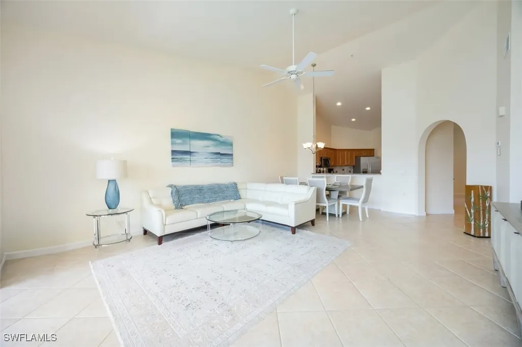 3057 Driftwood Way Naples FL 34109