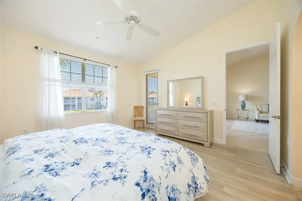 3057 Driftwood Way Naples FL 34109
