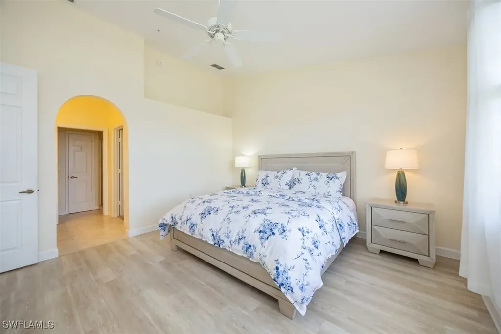 3057 Driftwood Way Naples FL 34109