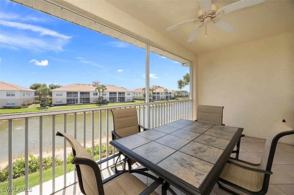 3057 Driftwood Way Naples FL 34109
