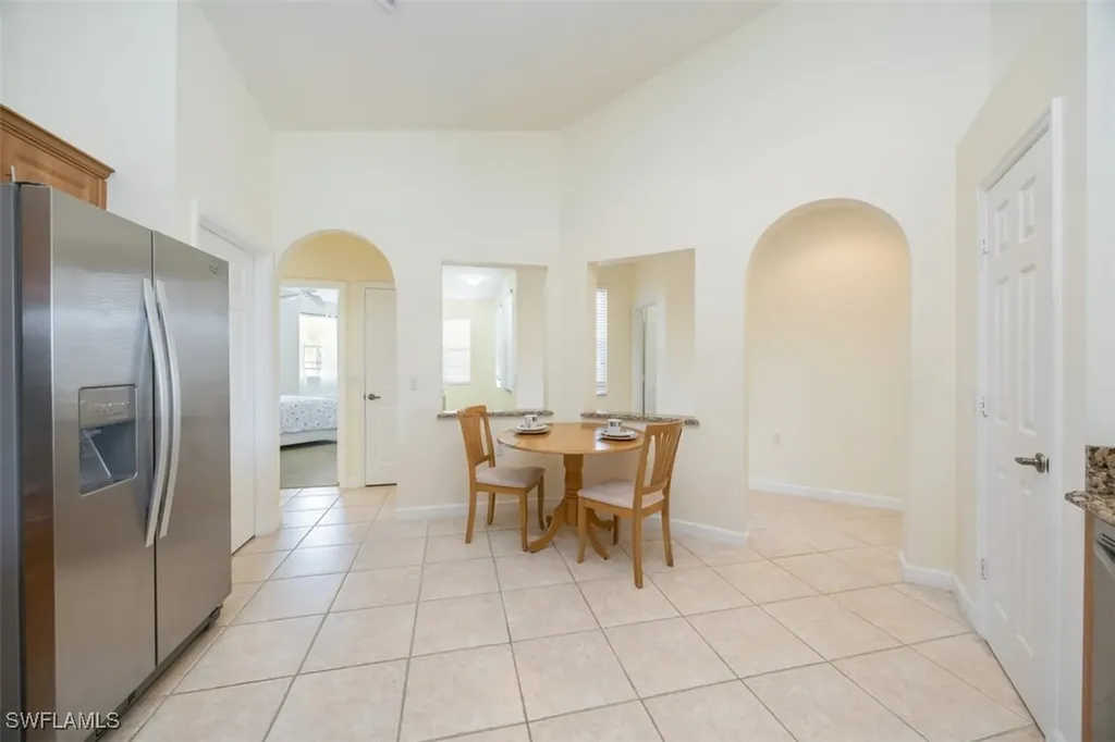 3057 Driftwood Way Naples FL 34109