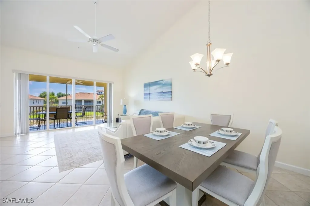 3057 Driftwood Way Naples FL 34109