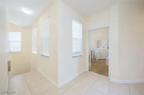 3057 Driftwood Way Naples FL 34109