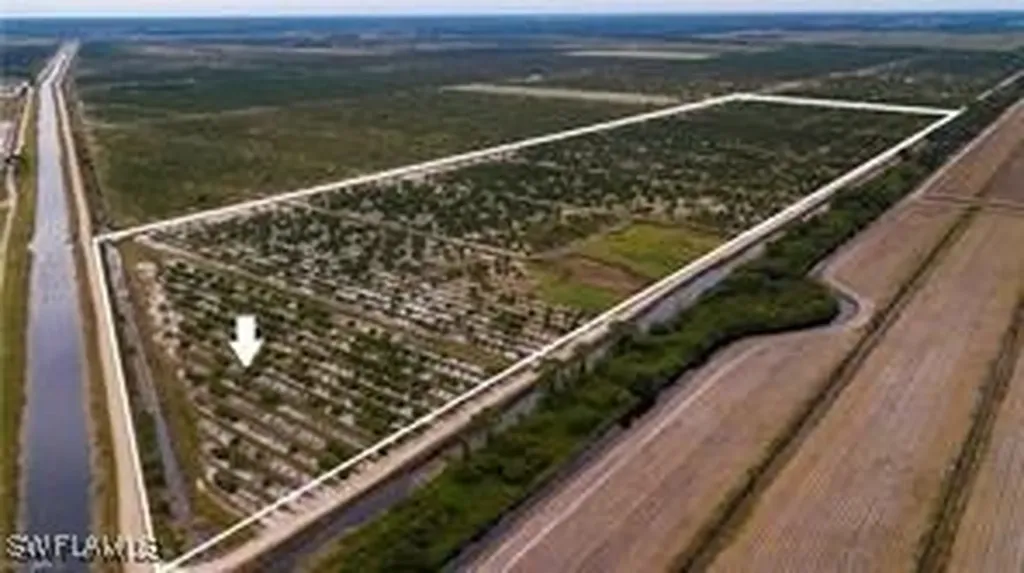 6995 7th Road Labelle FL 33935