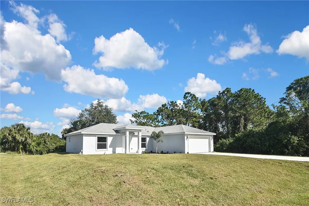 3306 1st Street SW Lehigh Acres FL 33976