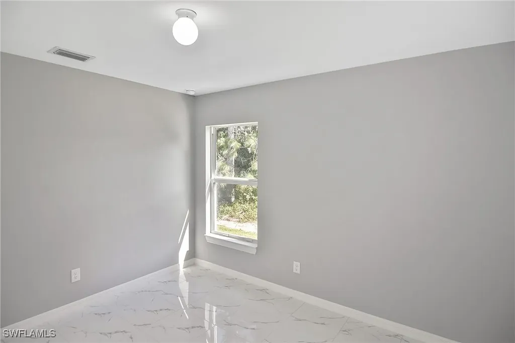 3306 1st Street SW Lehigh Acres FL 33976