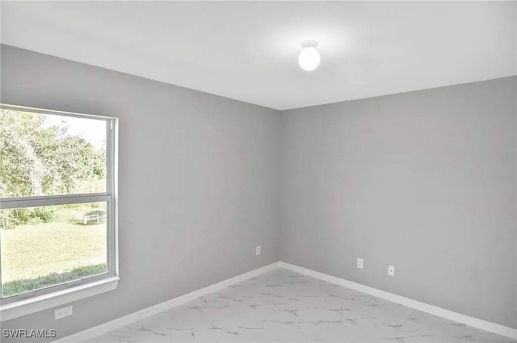 3306 1st Street SW Lehigh Acres FL 33976