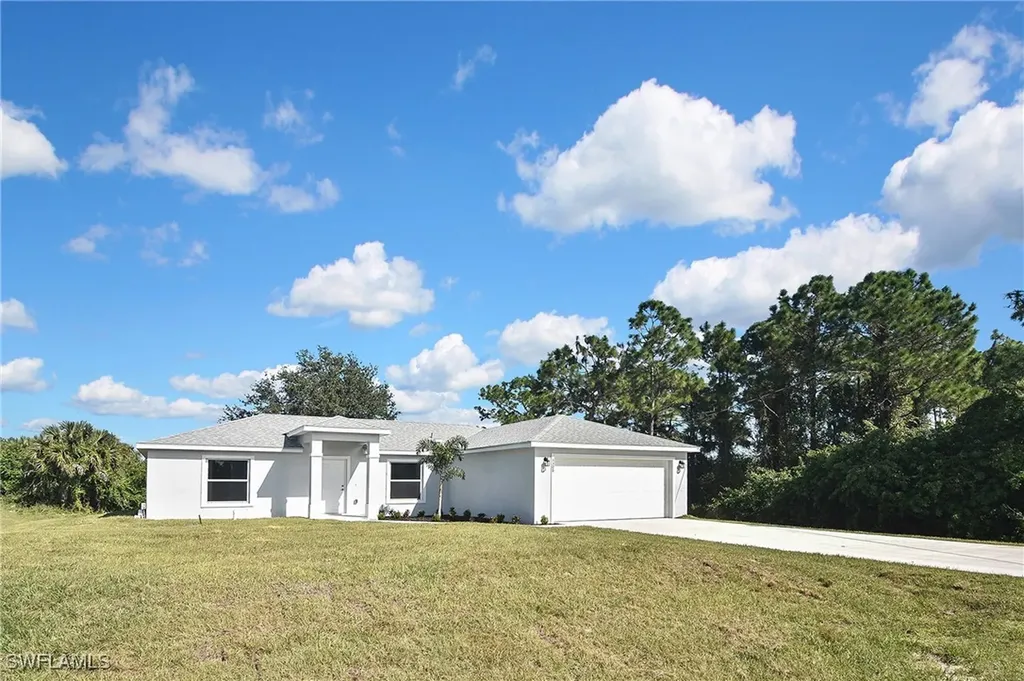 3306 1st Street SW Lehigh Acres FL 33976