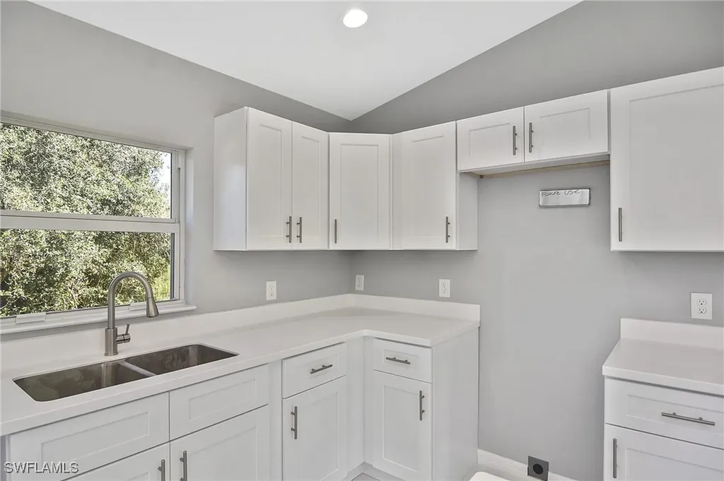 3306 1st Street SW Lehigh Acres FL 33976