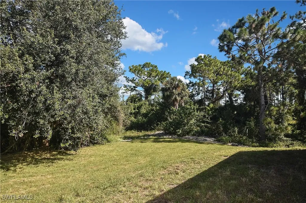 3306 1st Street SW Lehigh Acres FL 33976