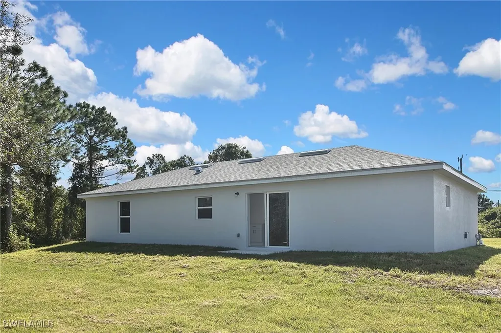 3306 1st Street SW Lehigh Acres FL 33976