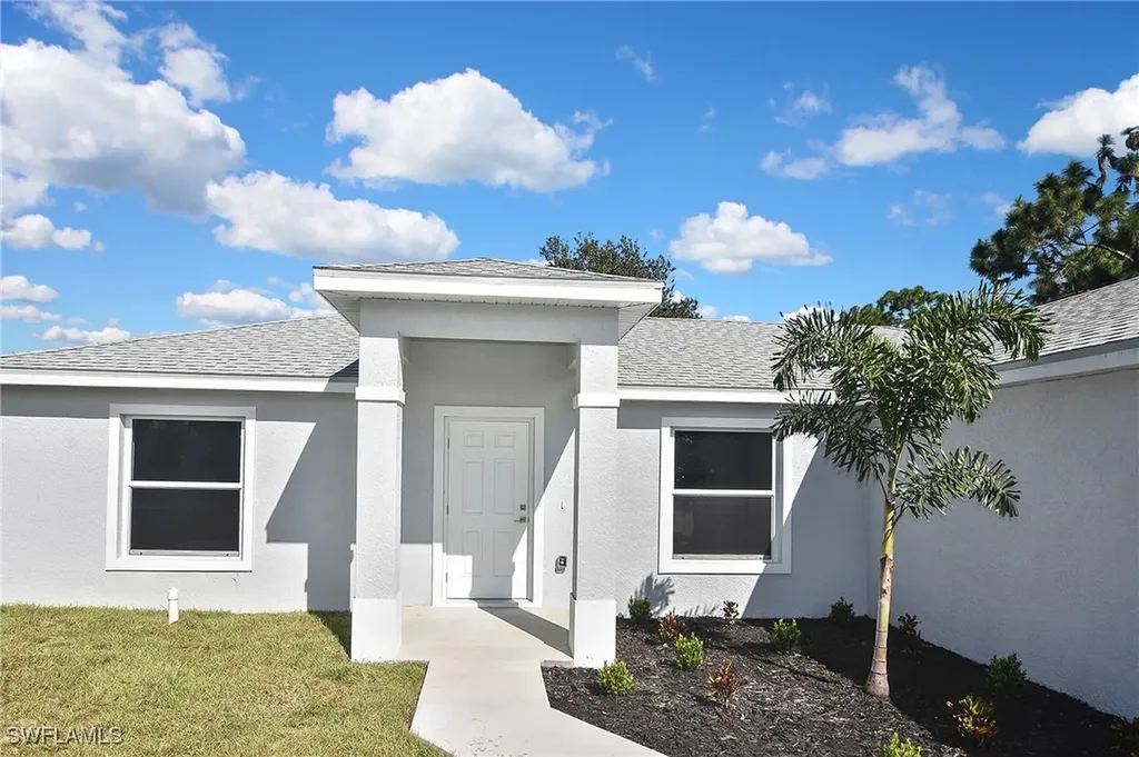3306 1st Street SW Lehigh Acres FL 33976