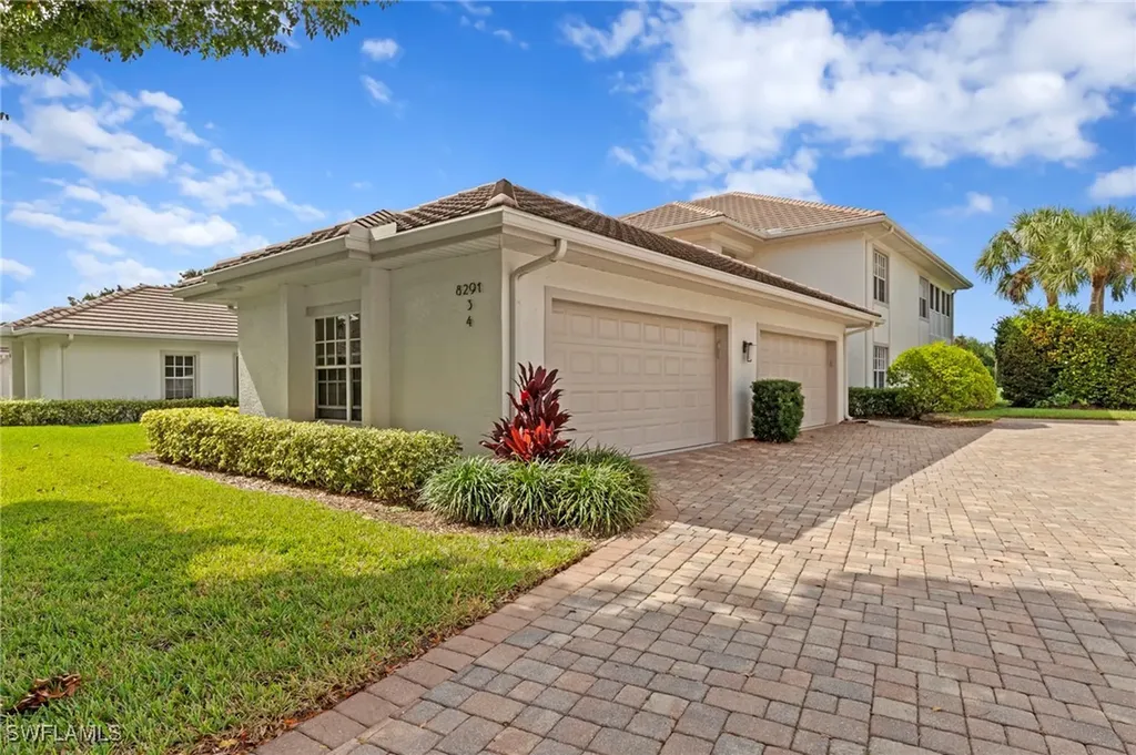 8291 Grand Palm Drive Estero FL 33967