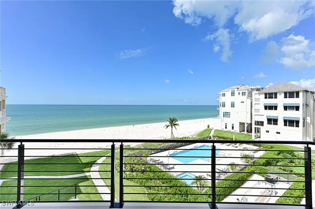 105 Saint Eustacius Lane Bonita Springs FL 34134