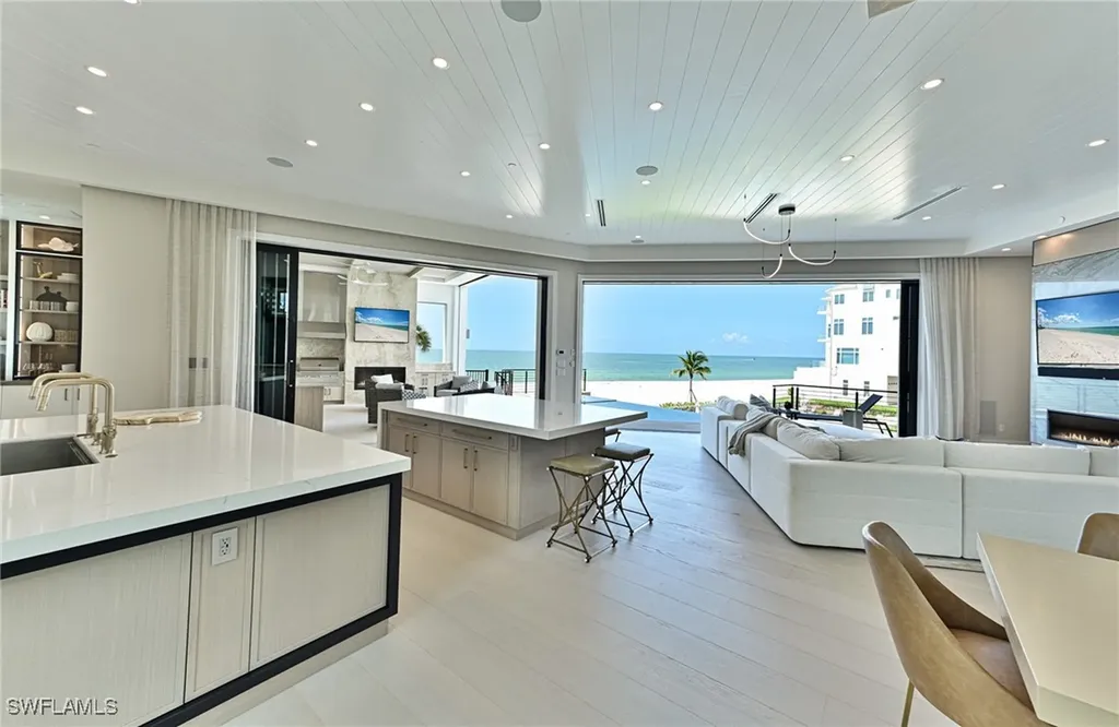 105 Saint Eustacius Lane Bonita Springs FL 34134