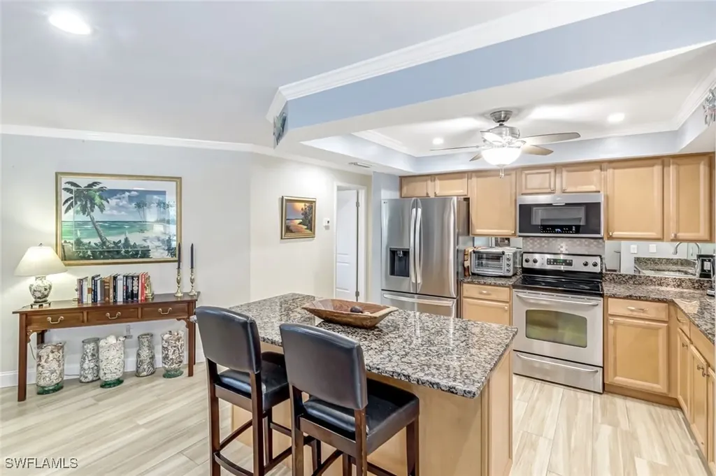 4459 Lakewood Boulevard Naples FL 34112