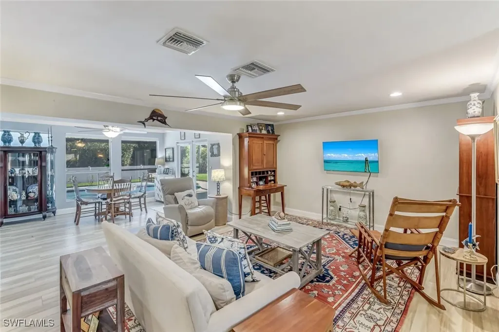 4459 Lakewood Boulevard Naples FL 34112