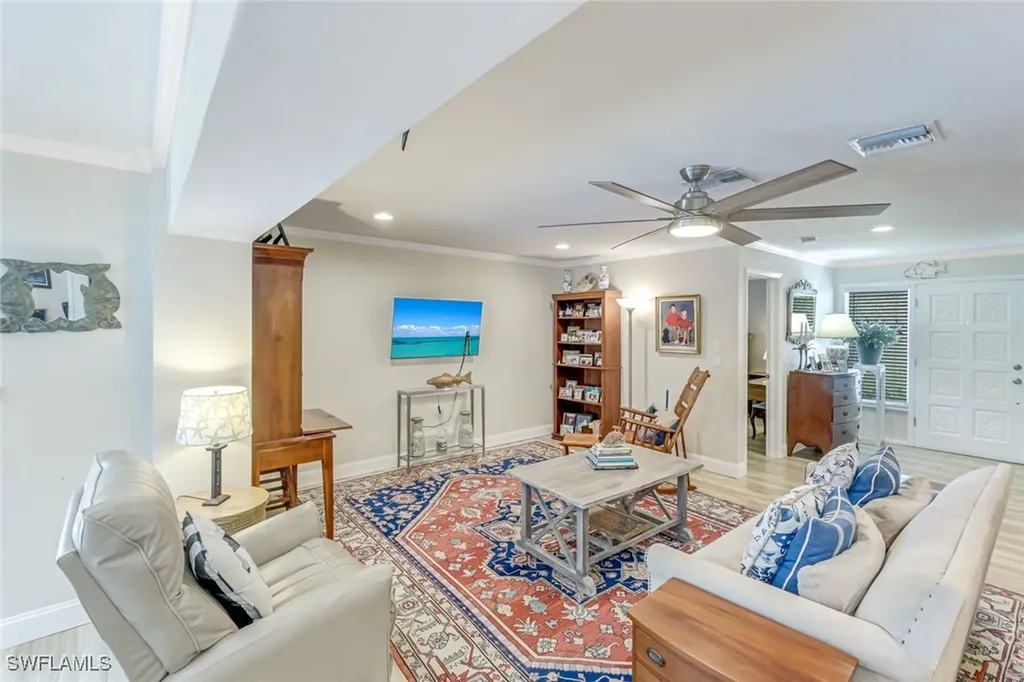 4459 Lakewood Boulevard Naples FL 34112