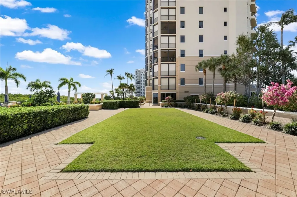 4875 Pelican Colony Boulevard Bonita Springs FL 34134