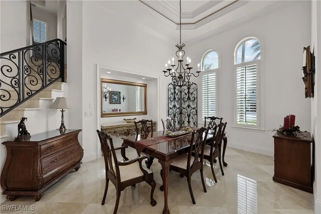 447 Egret Avenue Naples FL 34108