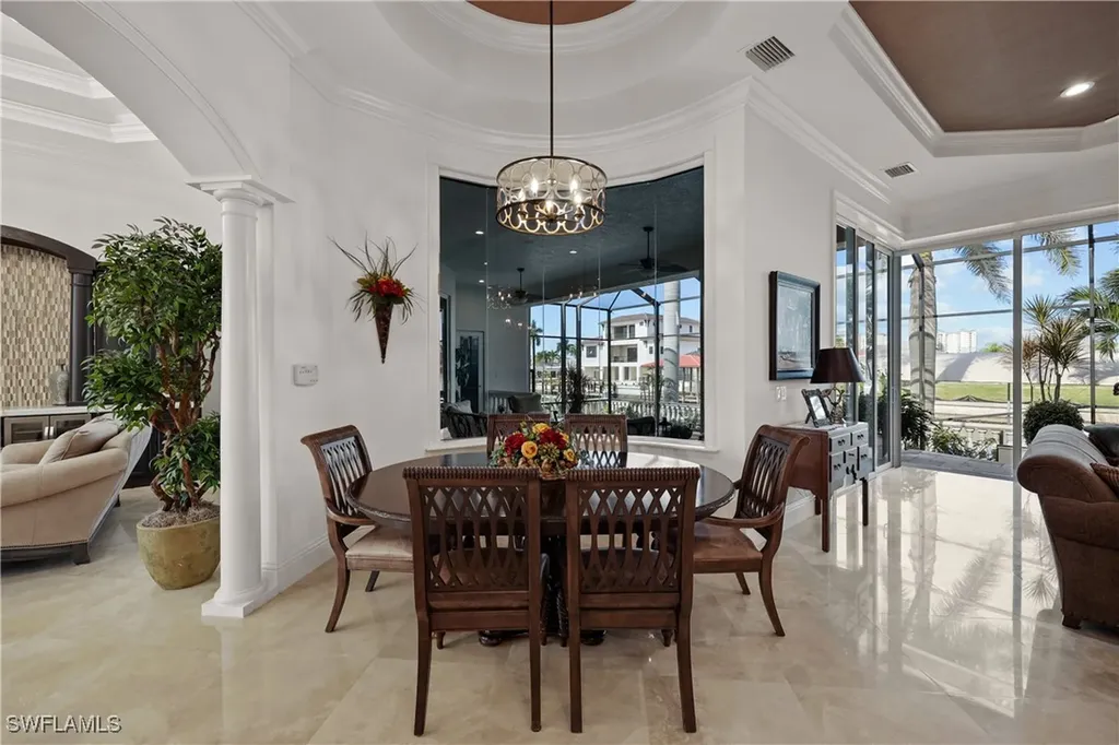 447 Egret Avenue Naples FL 34108