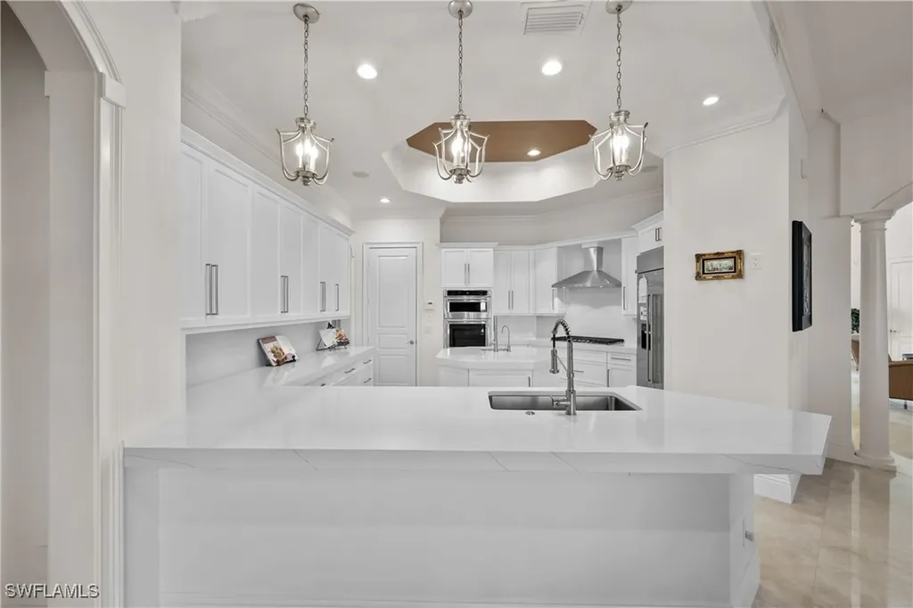 447 Egret Avenue Naples FL 34108