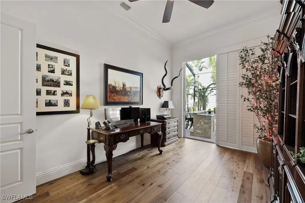 447 Egret Avenue Naples FL 34108