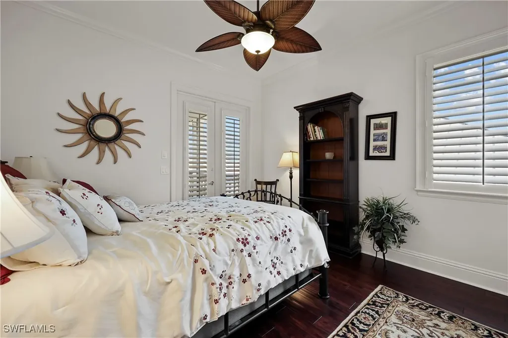 447 Egret Avenue Naples FL 34108