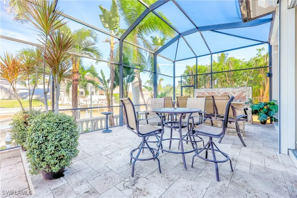 447 Egret Avenue Naples FL 34108