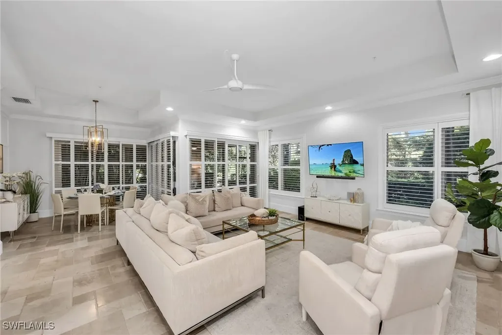 Naples FL, 2306 Tradition Way, Unit 102