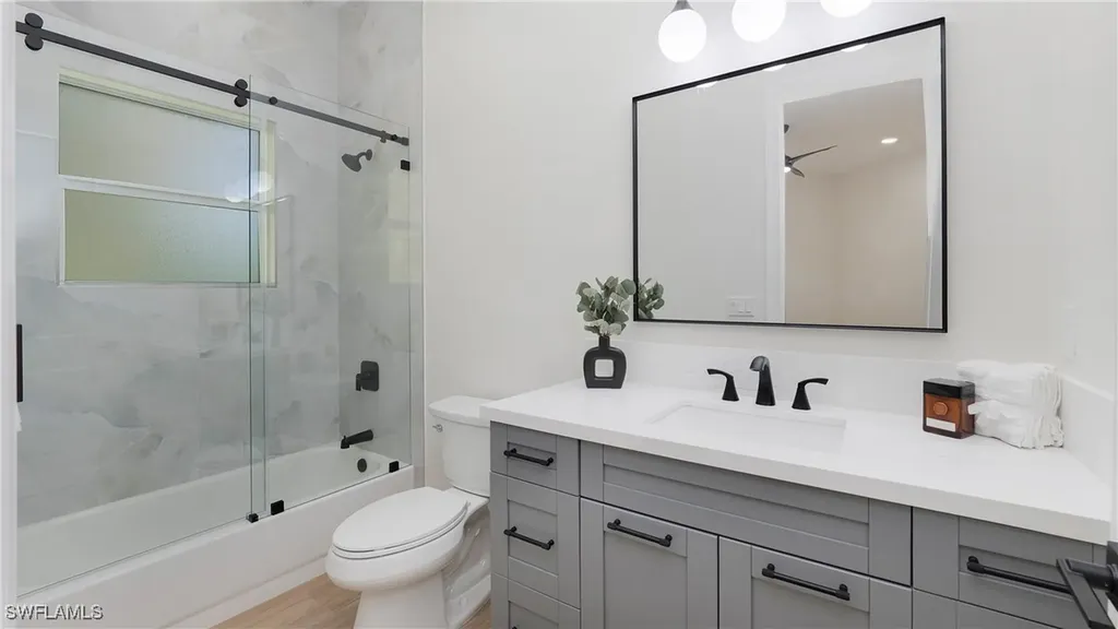 111 17th Street NW Naples FL 34120