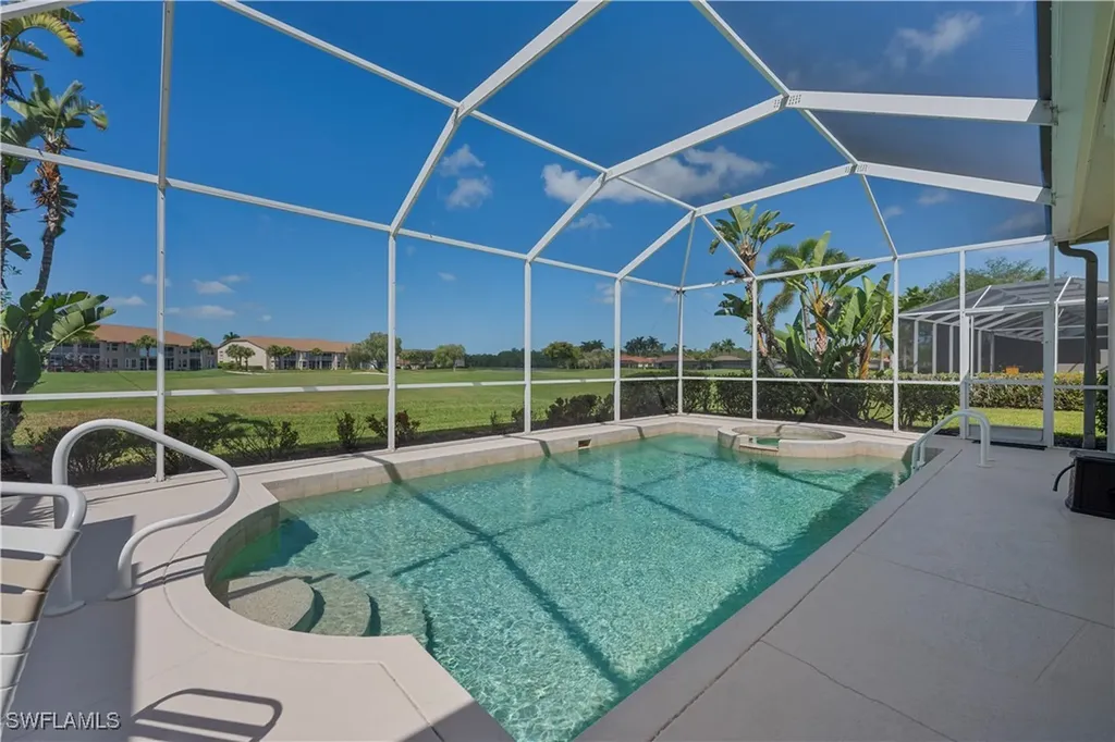 Naples FL, 8789 Cedar Hammock Boulevard, Unit 61