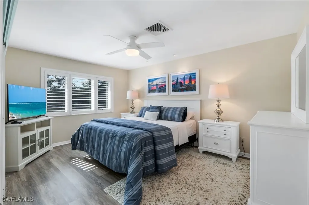 1672 Spoonbill Lane Naples FL 34105