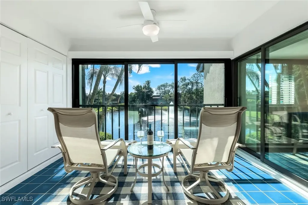 1672 Spoonbill Lane Naples FL 34105