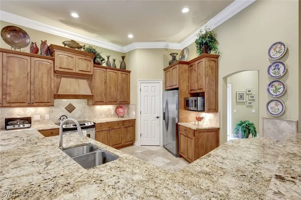 3352 Montara Drive Bonita Springs FL 34134