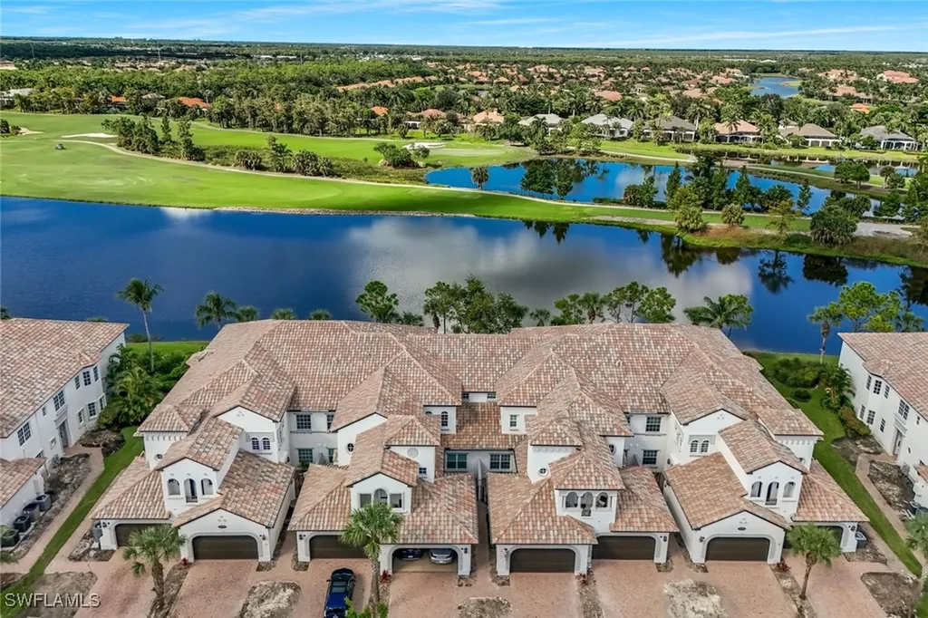 3695 Montreux Lane Naples FL 34114