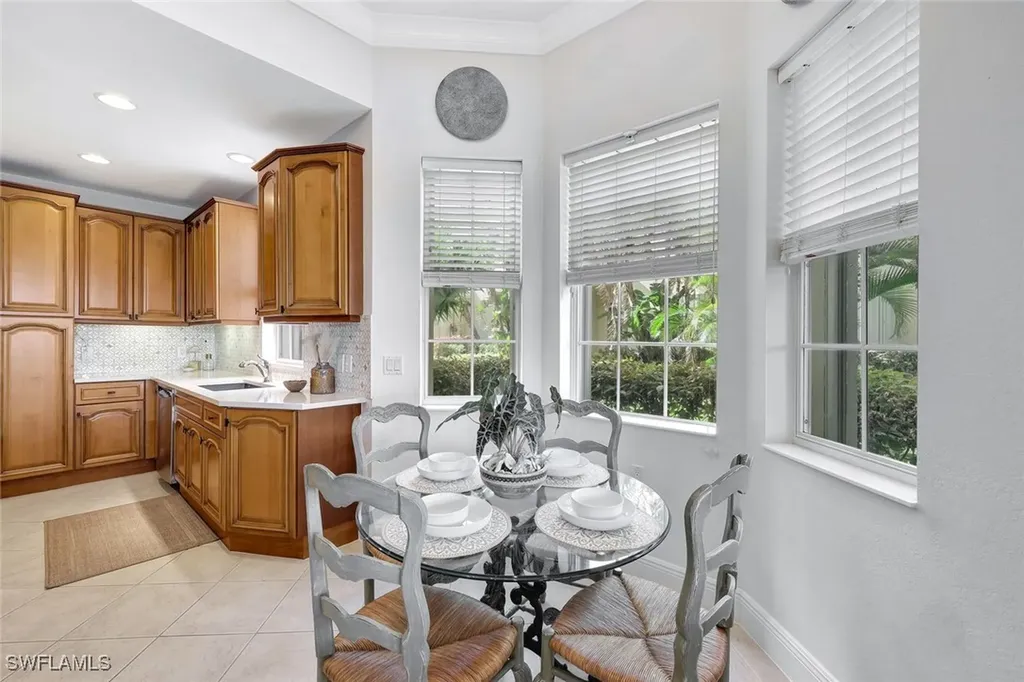 3695 Montreux Lane Naples FL 34114