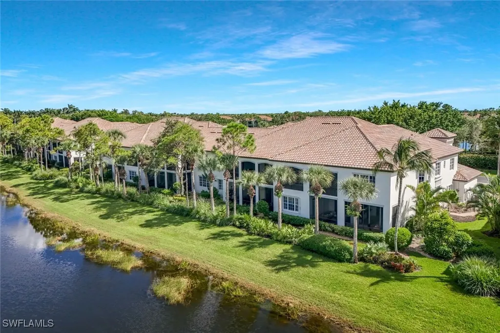 3695 Montreux Lane Naples FL 34114