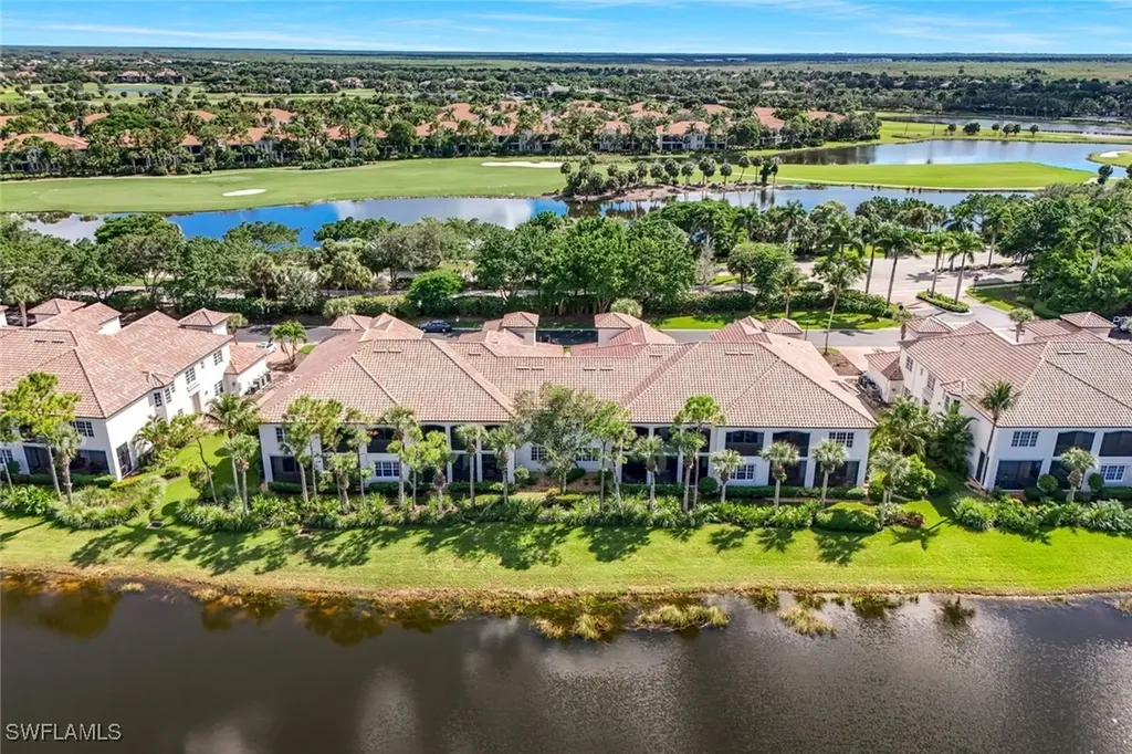 3695 Montreux Lane Naples FL 34114