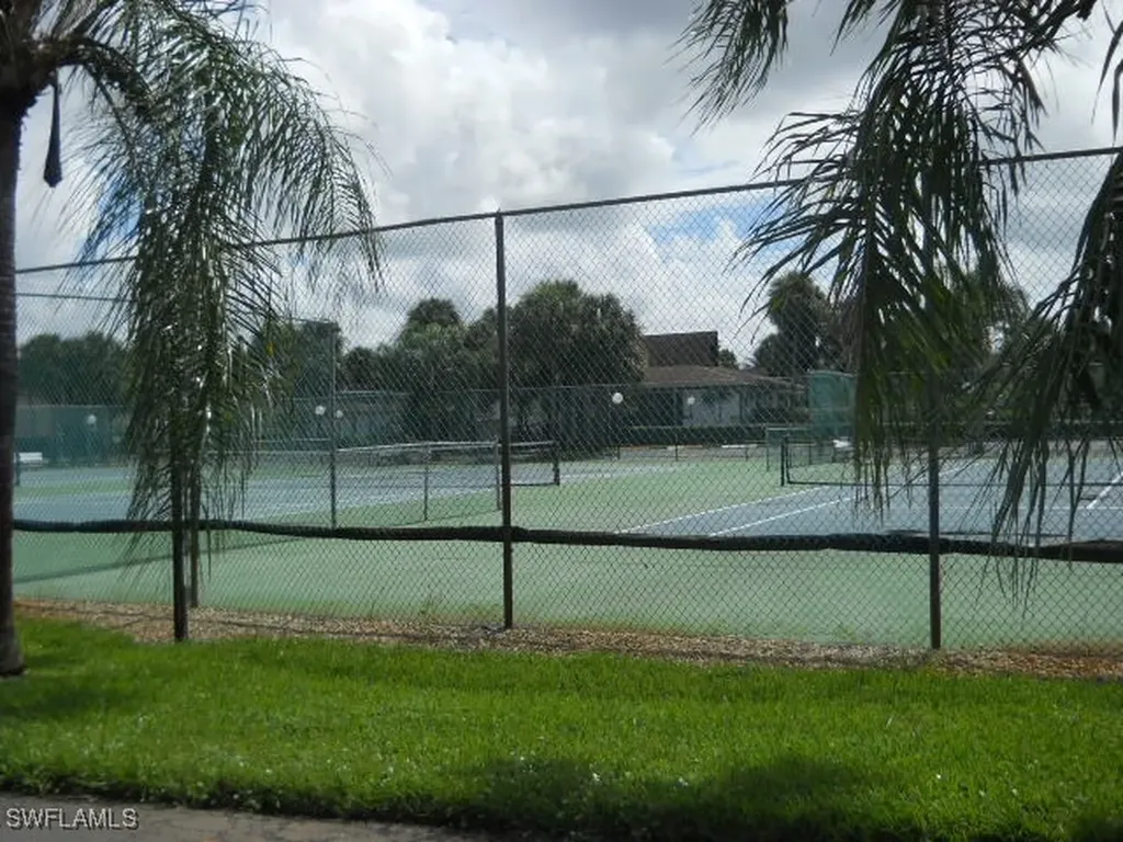 4060 Ice Castle Way Naples FL 34112